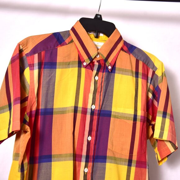 Saddlebred Men's Short Sleeve Button Down Shirt Made in the USA Size Medium - Picture 2 of 6